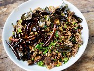 �������� ������ � ������ �� ���������� (Larb Ped)